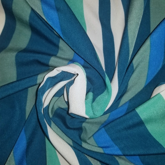 Sleeveless top - Picture 5 of 5